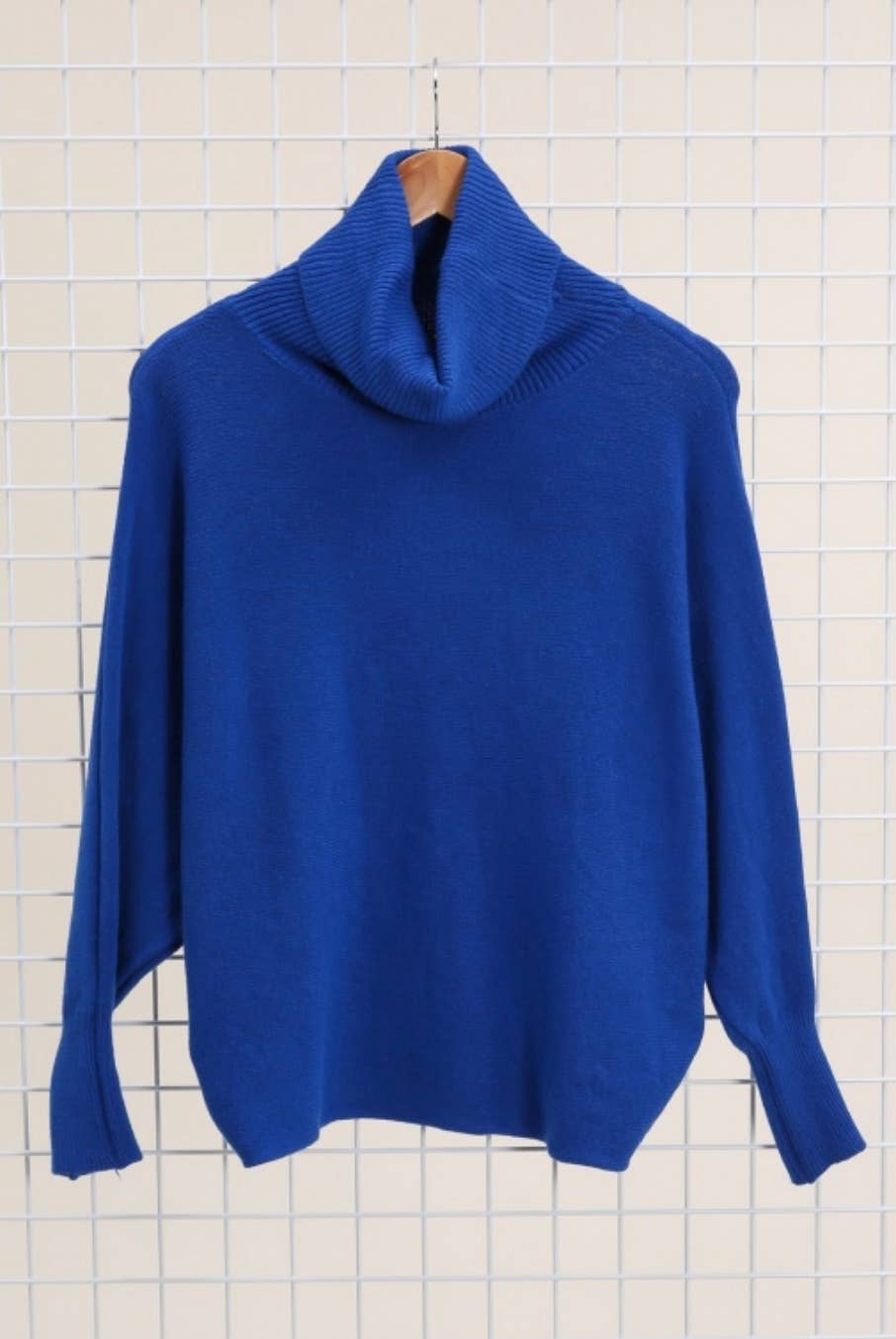 LÉA & LUC - Wholesale Knit Sweater - Women's - Turtleneck sweater REF. 614235