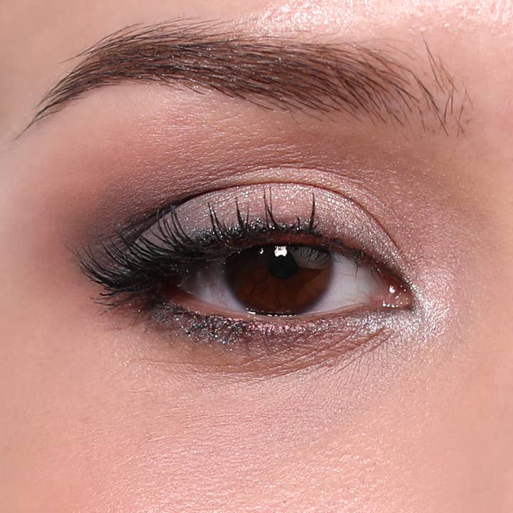 Moira Cosmetics - Wholesale Eyeshadow Palette - Celestial Chic Eyeshadow Palette3