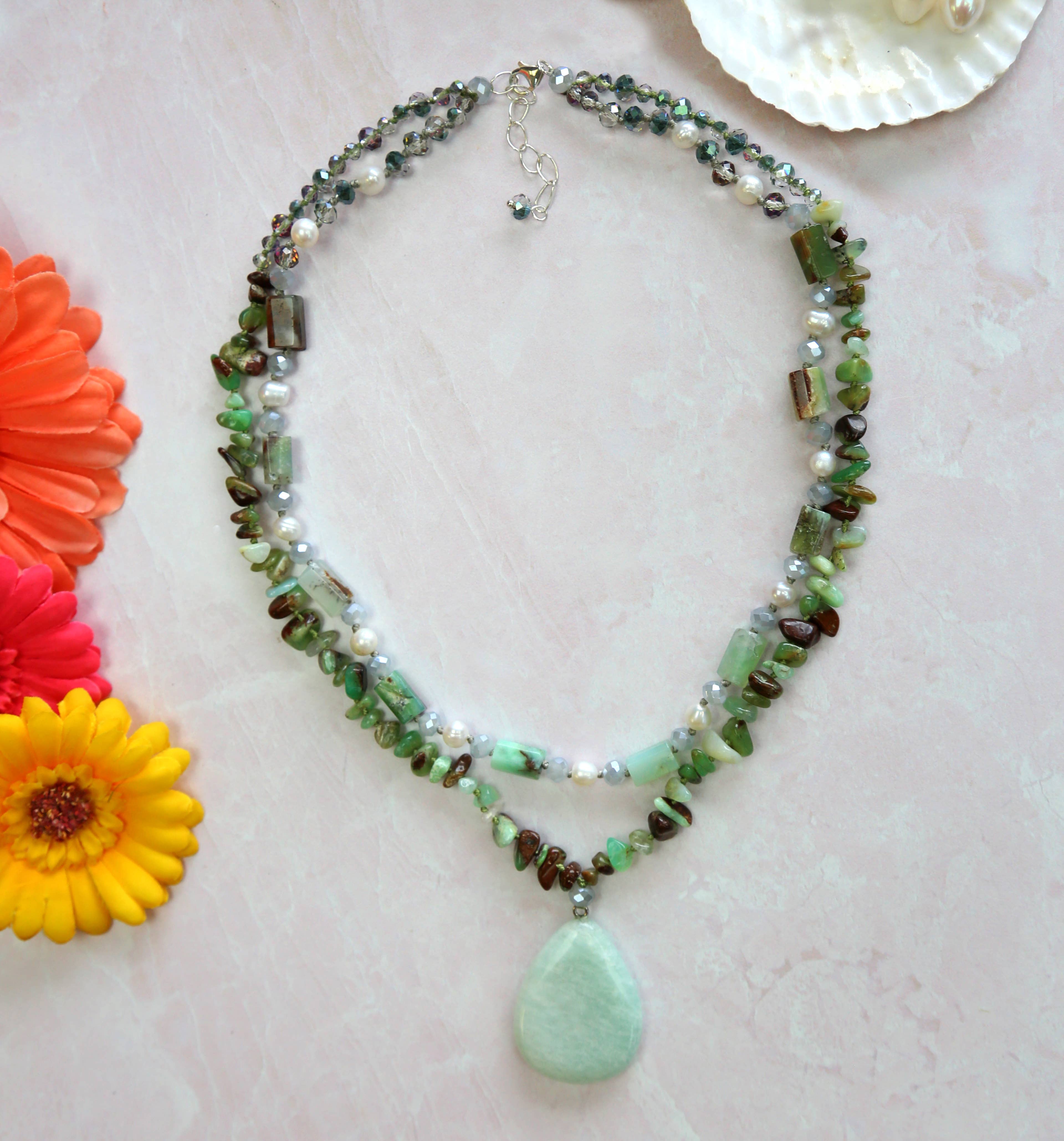 IST Jewelry - Wholesale Beaded/Pearl Necklace - Chrysoprase and Freshwater Pearls Pendant Necklace0