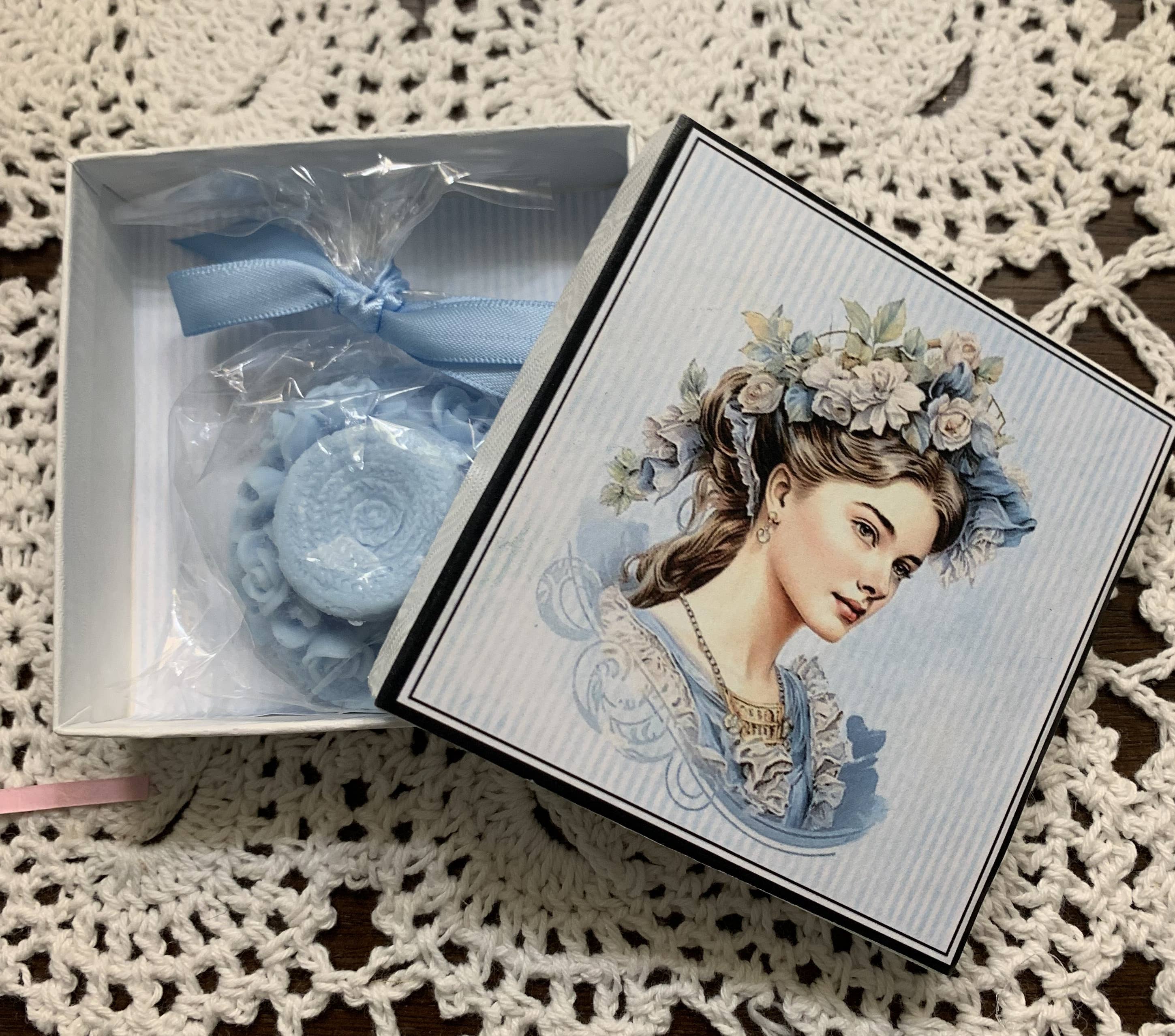 MOMENTS IN THYME - Wholesale Bar Soap - Lovely Lady Soap Collection1