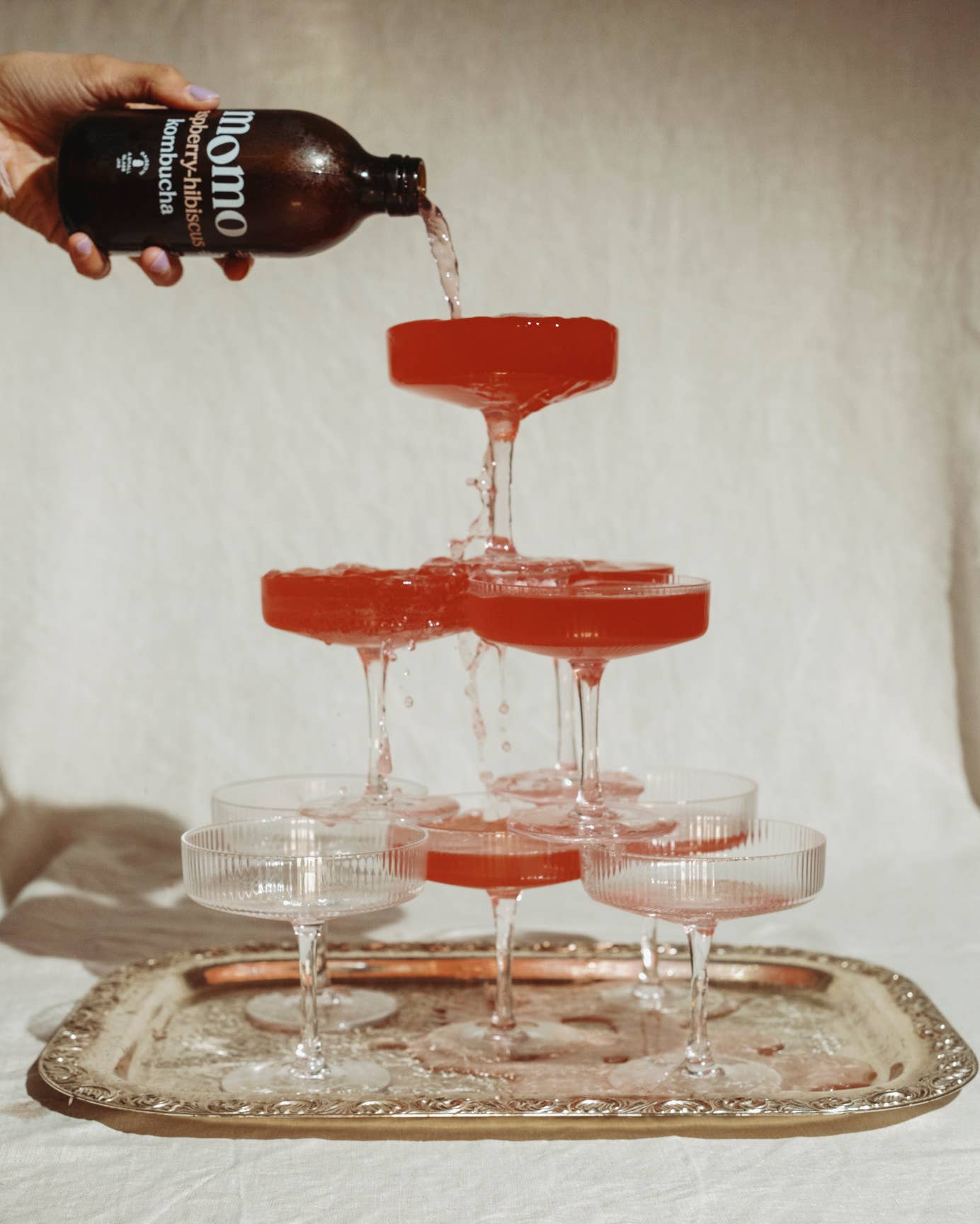 Momo Kombucha – wholesale Kombucha – Organic Raspberry-Hibiscus Kombucha (12 x 330ml bottles)1