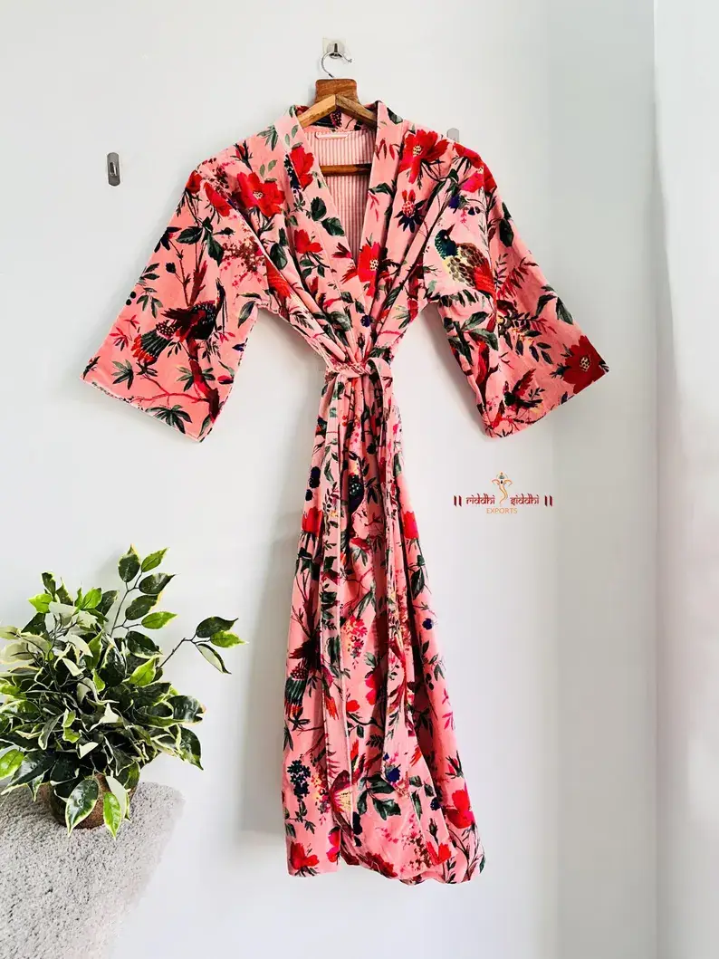 GYPSY STUDIO - Wholesale Robe - Women's - Soft velvet kimono robe | pink color kimono | floral print b2
