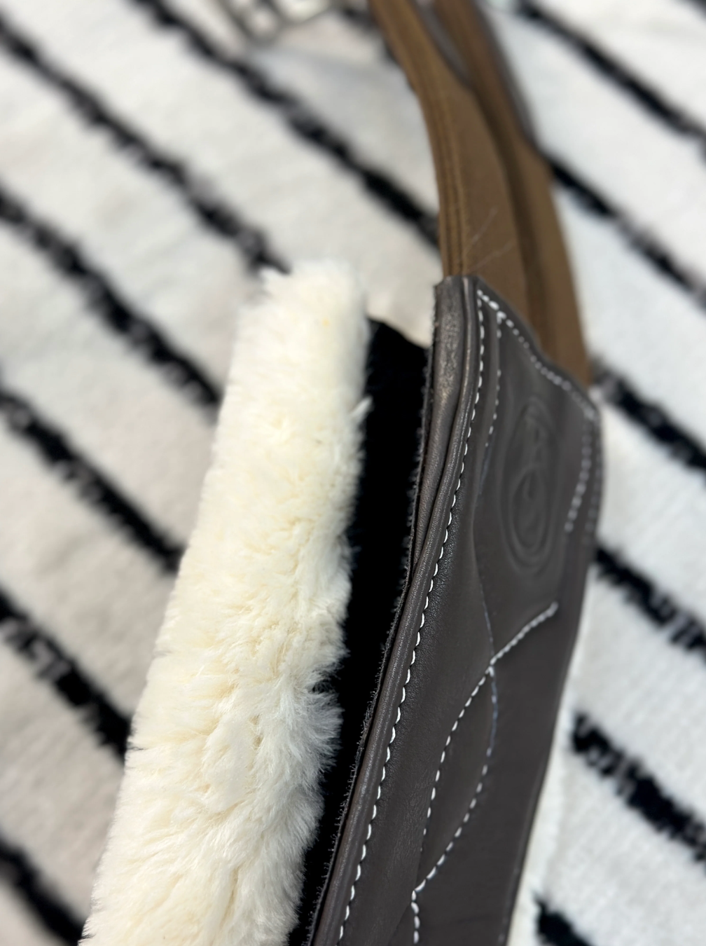 The Blissful Equestrian - Wholesale Horseback Riding Gear - Pro Hunter Girth Liners0