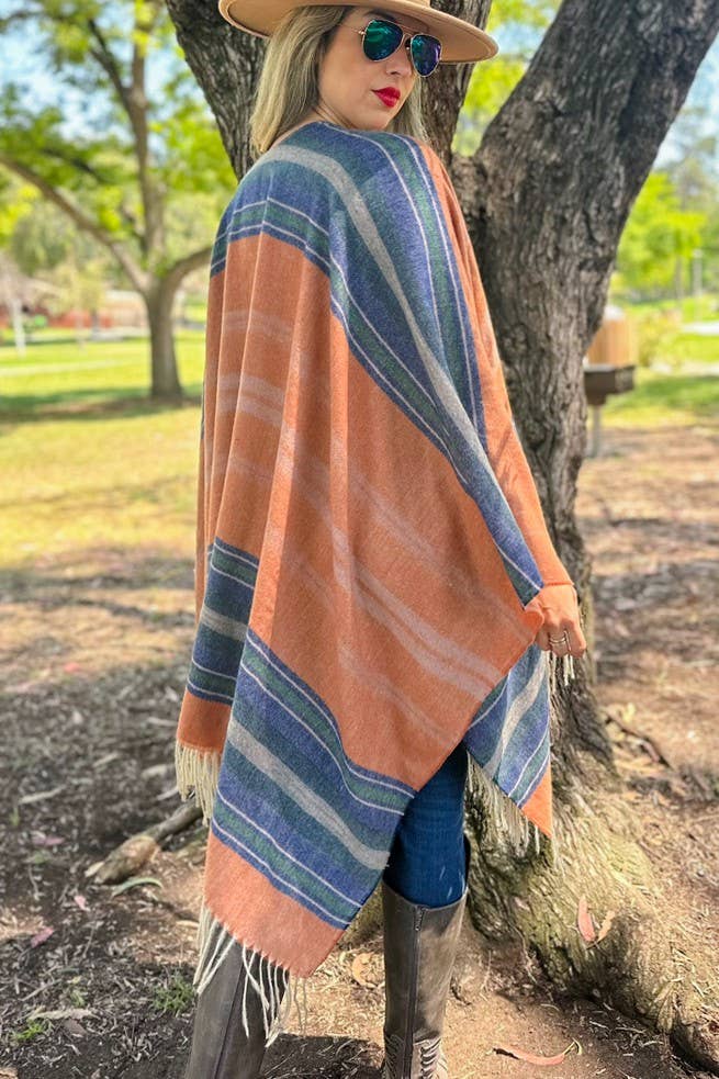 Rost Rostrandig tryckt mysig Ruana sjalkofta med tofs för wholesale på Faire7