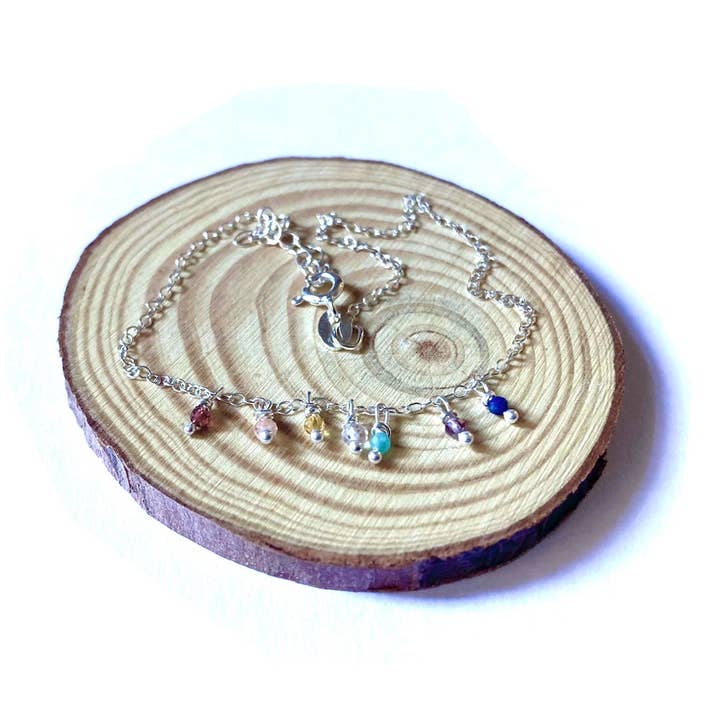 Ketten-Fußkettchen mit Chakren-Steinen für den Großhandel von MundoconAlma*