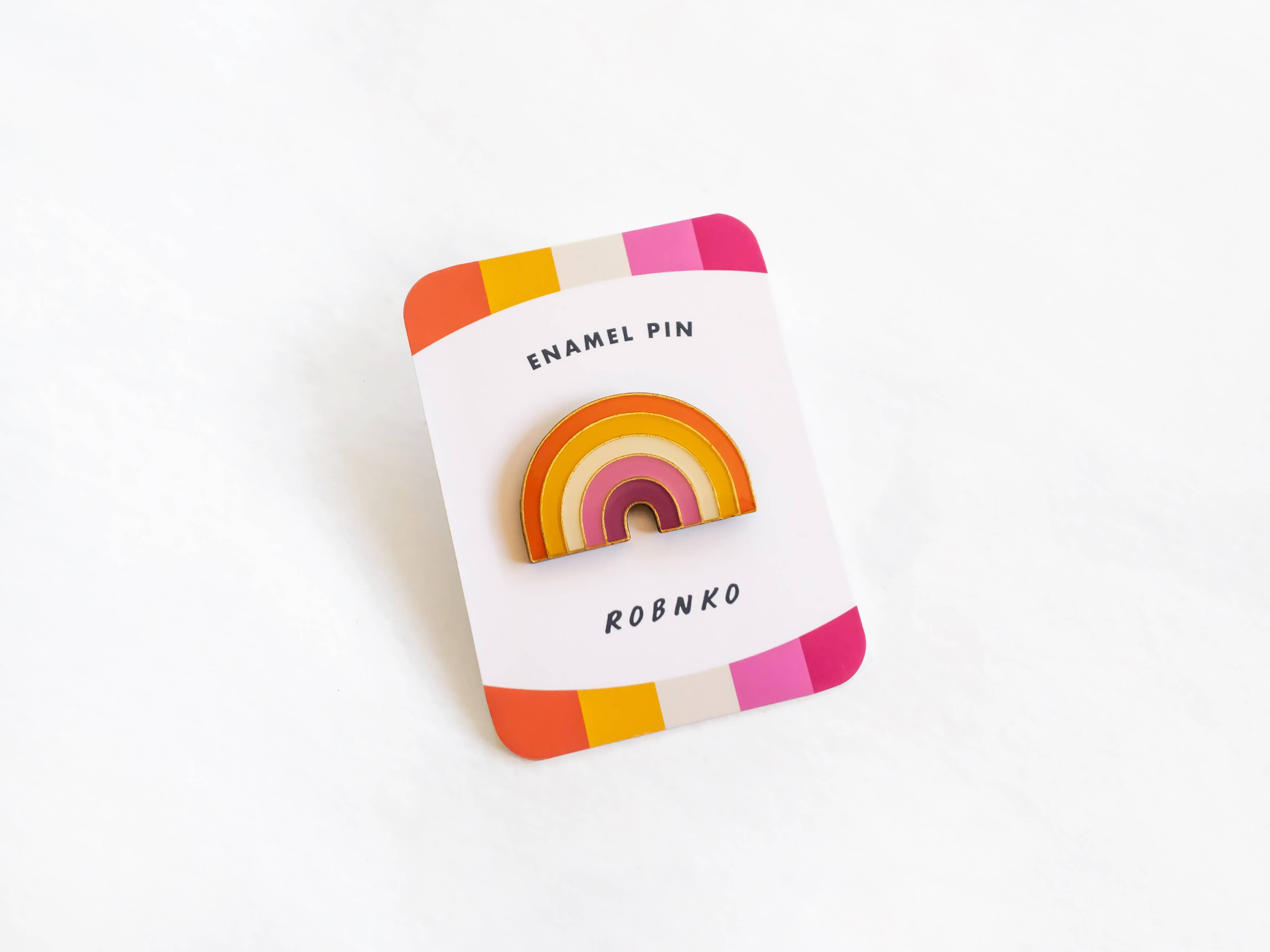 ROBNKO - Vente Épinglettes/boutons - Épinglettes arc-en-ciel Pride style rétro10