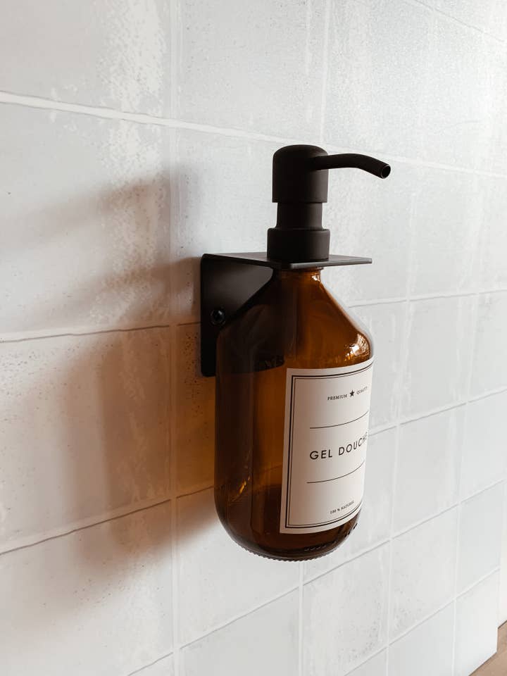 Wall mount for wholesale by Les Flacons de l’Apothicaire