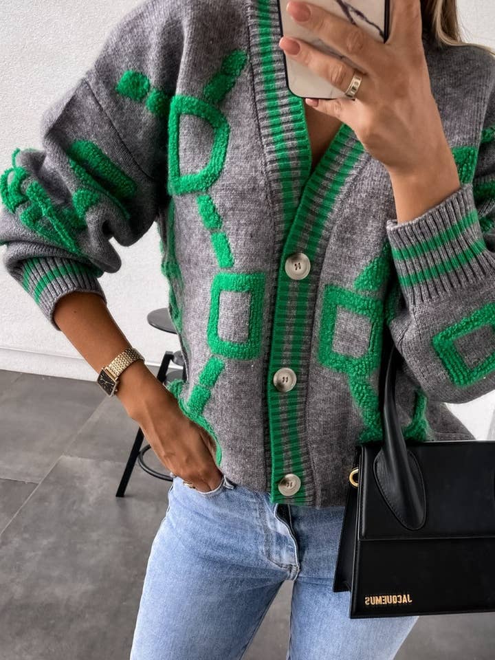 NINEXIS - Wholesale Cardigan - Women's - CWOCAL1610_3D PATTERN LONG-SLEEVED KNITTED CARDIGAN2