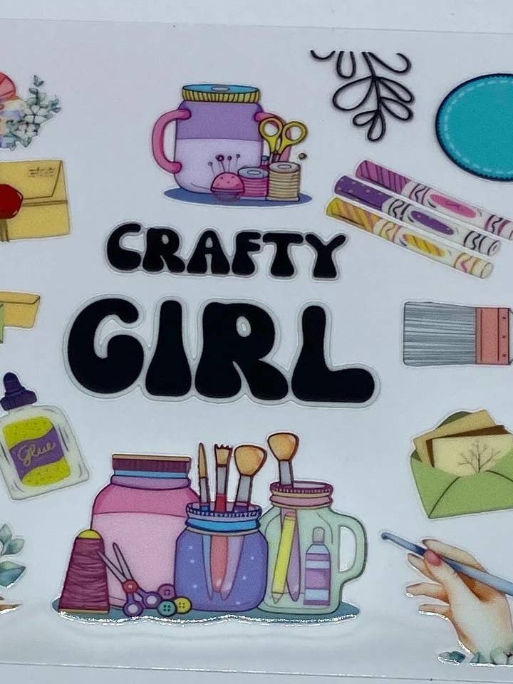 Emballage de tasse 16oz Crafty Girl UV DTF - double face - Décalcomanie permanente - Prêt à appliquer pour la vente par ASAP Craft Supplies