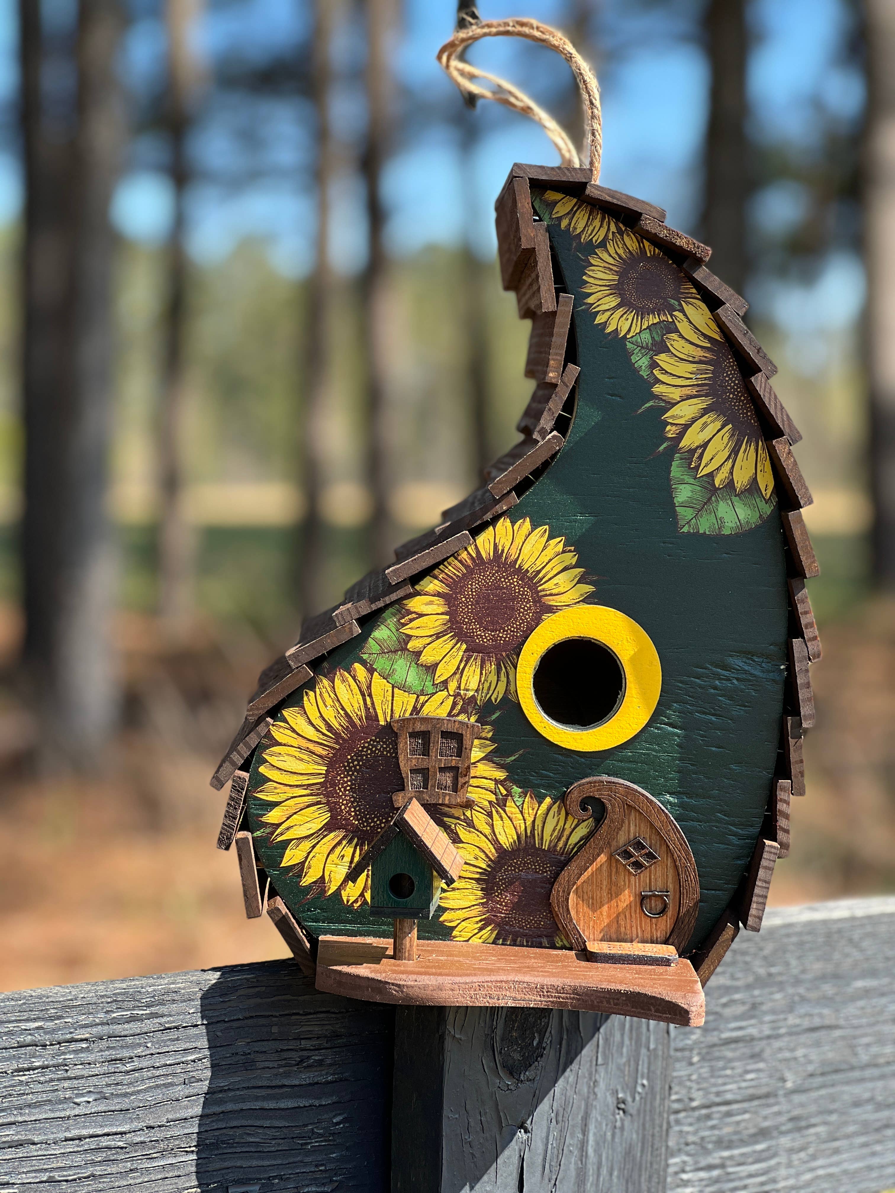 Southern Roots Designs - Venta al por mayor Casita para pájaros - CASA PARA PÁJAROS, PAJARERA ÚNICA, PAJARERA CON HONGOS, PAJARERA6