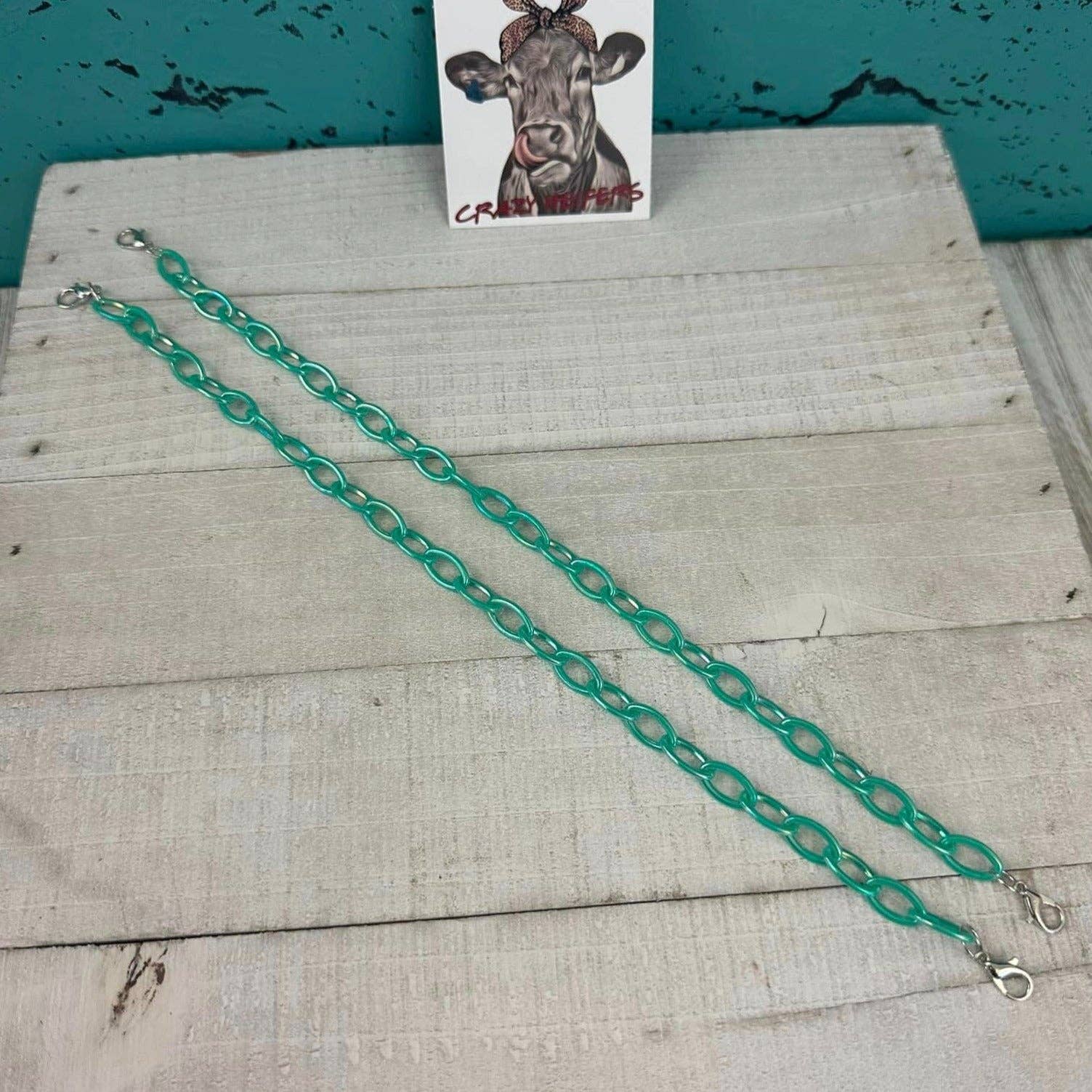 Crazy Heifers Wholesale - Wholesale Hat Accessory - Women's - Trucker Hat Chains V26