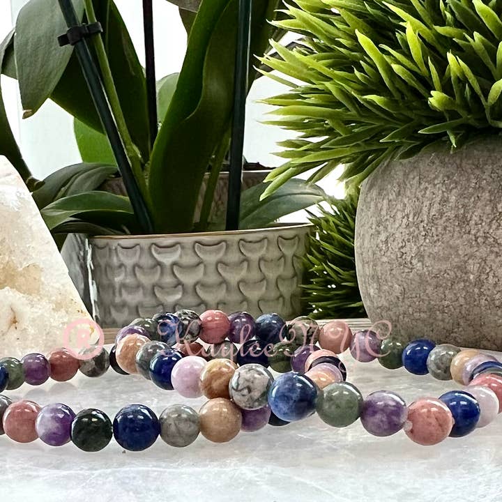 KayleeNYC - Vente Bracelet de perles - Bracelet en cristaux naturels 5 mix 6mm 7,5”2