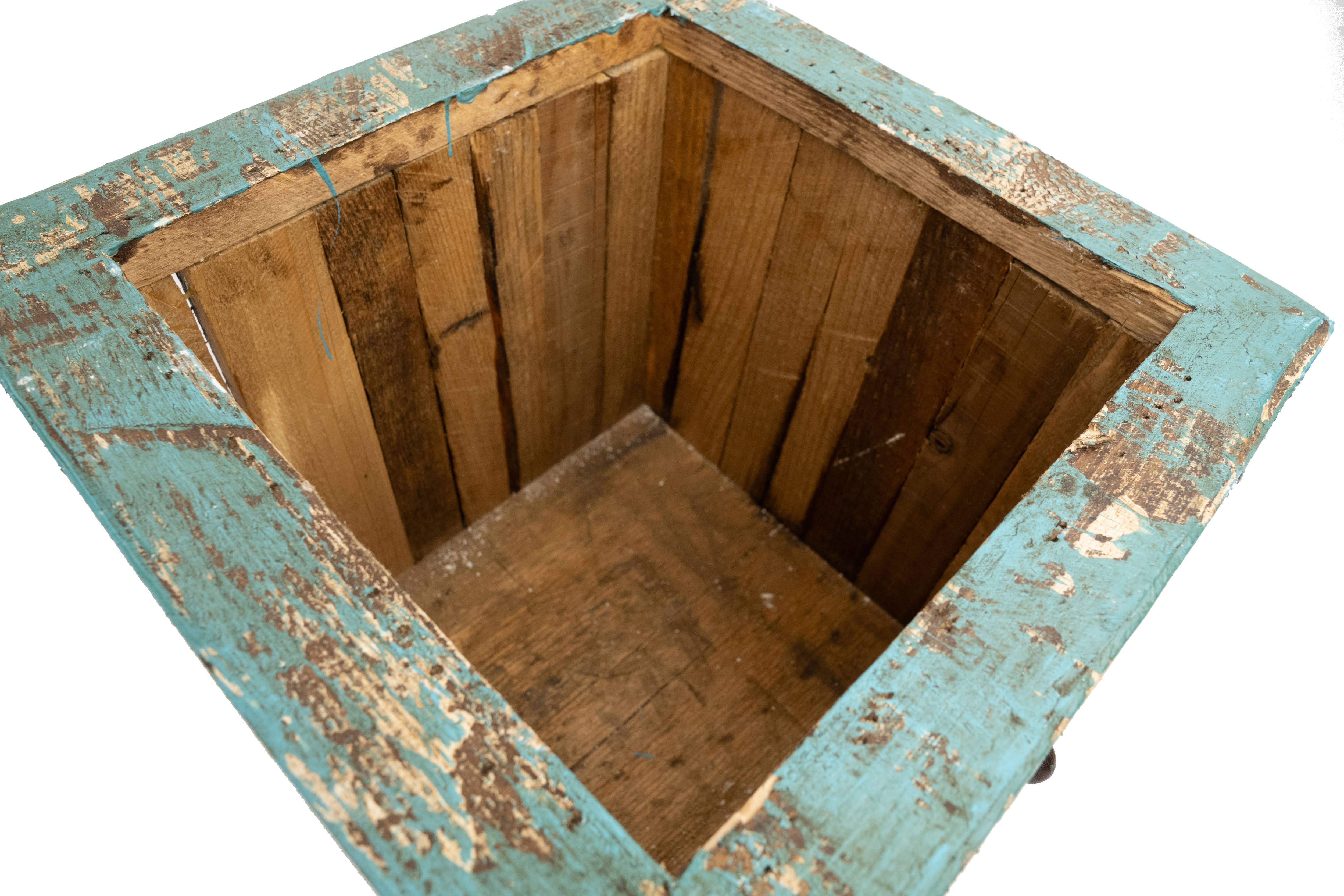 My Amigos Imports - Wholesale Planter Box - Gardner Rustic Wooden Square-Planter-11x11x10H-Garden Decor1