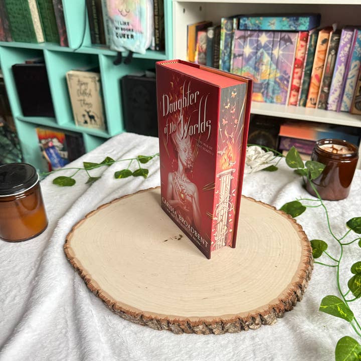 Fille de Nulle Part pour la vente par Custom Sprayed Edges