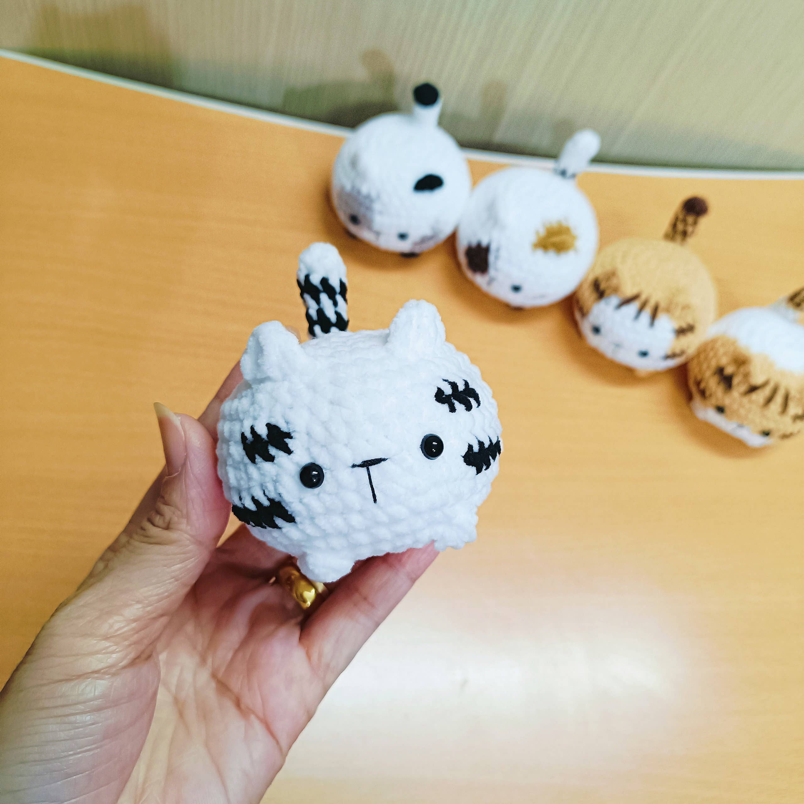 Anh2 LTD - Wholesale Stuffed/Plush Toy - Kids & Baby - Tiny Crochet Cat, Amigurumi Loaf Cat,Handmade Stuffed Animal6