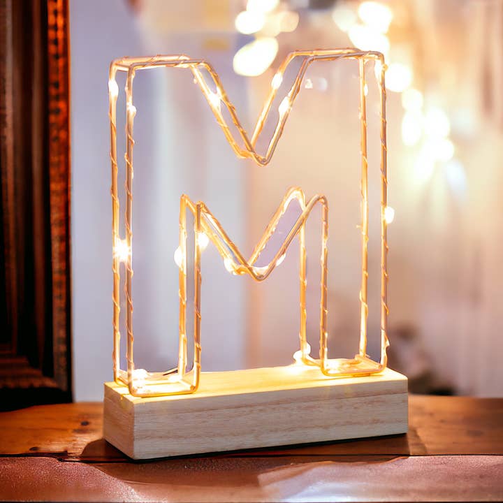 Letter Lys Rose Guld - M for engroshandel hos Echo Three