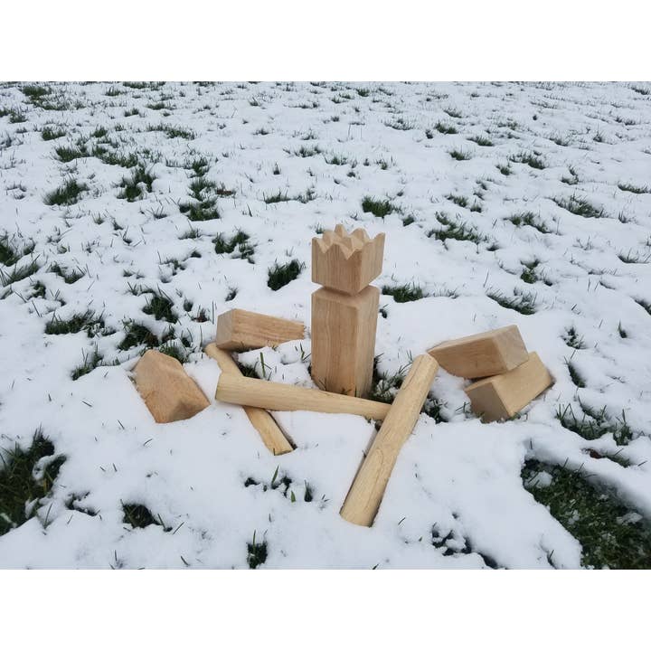 Yard Games - Wholesale Board Game - Kubb Game Premium Set22