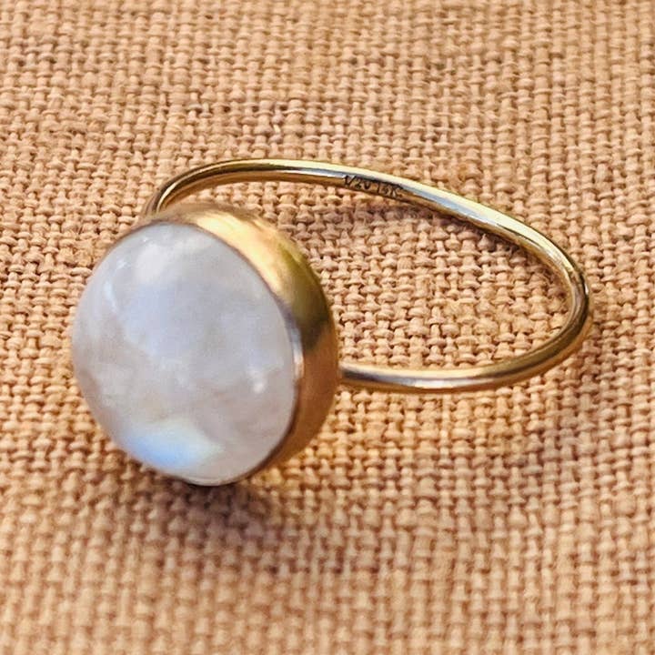 REGENBOGEN-MONDLIGHT-LUZ-RING für den Großhandel von Siren Jewelry