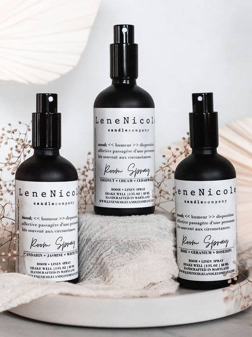 Spray pour chambre et linge 3 oz/88 ml pour la vente par LeneNicole. Candle Co.