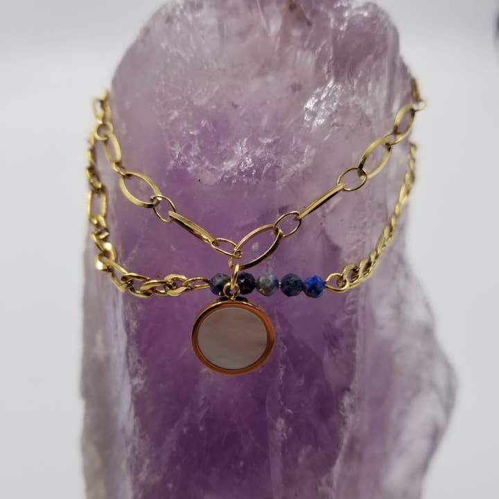 Bracelet en pierre naturelle à chaînes multiples en or pour la vente par magnolia jewelry