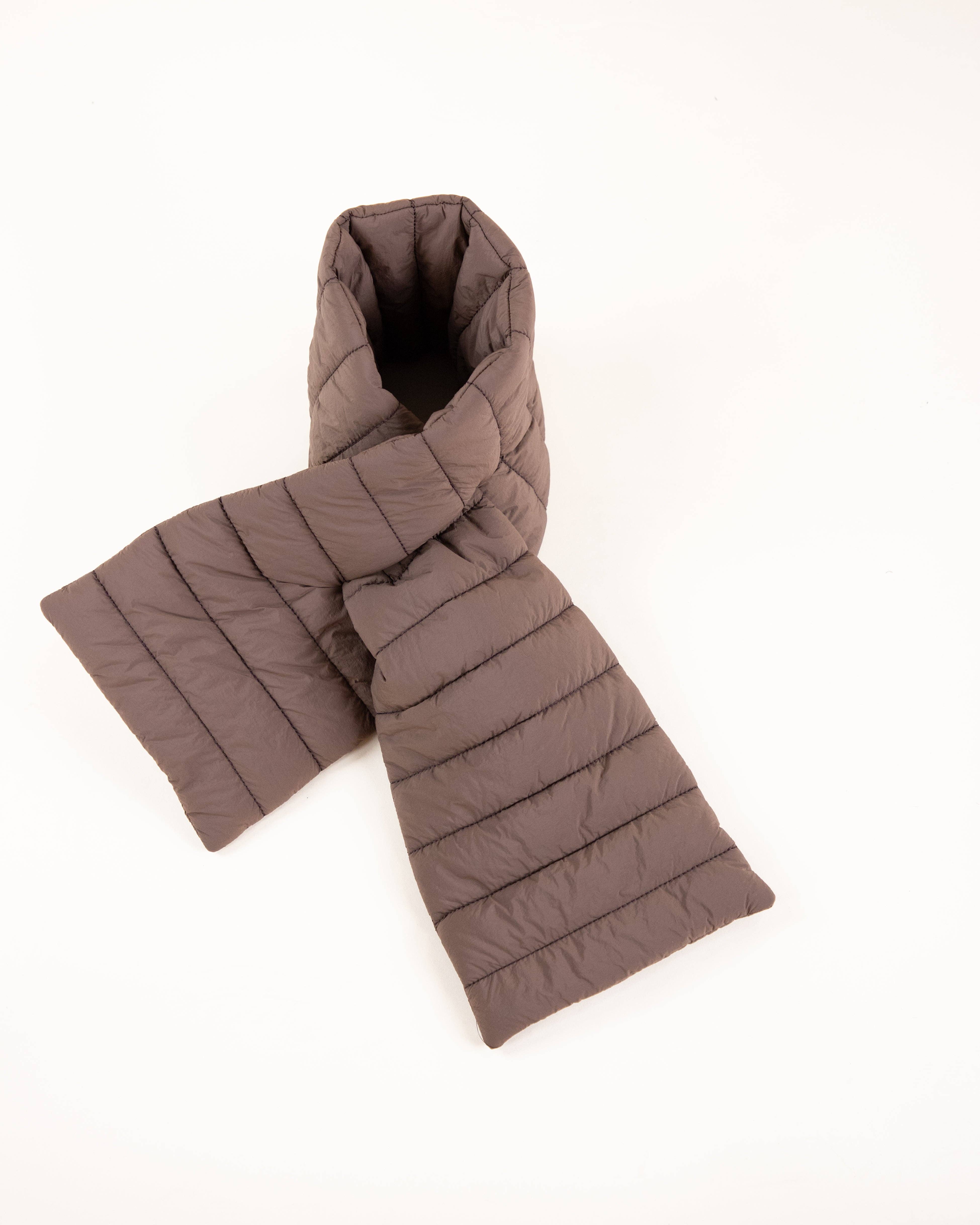 Original USA - Wholesale Scarf - Women's - Solid Matte Ribbed Puffer Keyhole Scarf3