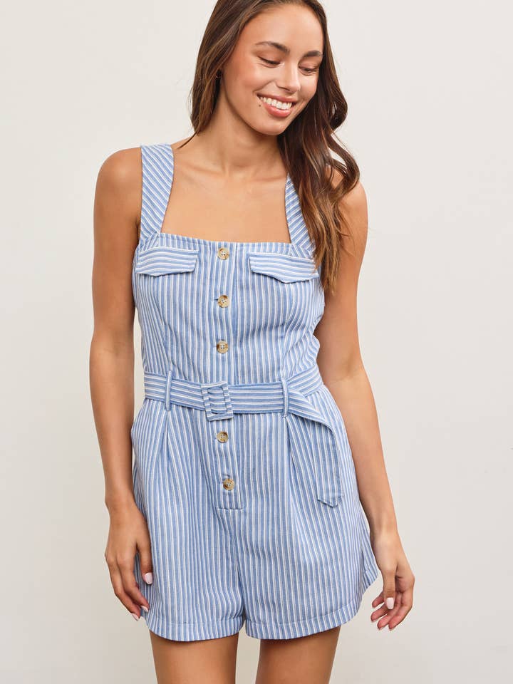 TUTA SENZA MANICHE CON CINTURA IN VITA E CHIUSURA A BOTTONI per la vendita all'ingrosso da parte di Mustard Seed