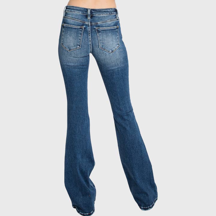 Petra153 – wholesale Jeans – Women’s – P283LF-DK BUTTON UP DISTRESSED LOW RISE STRETCH FLARE7