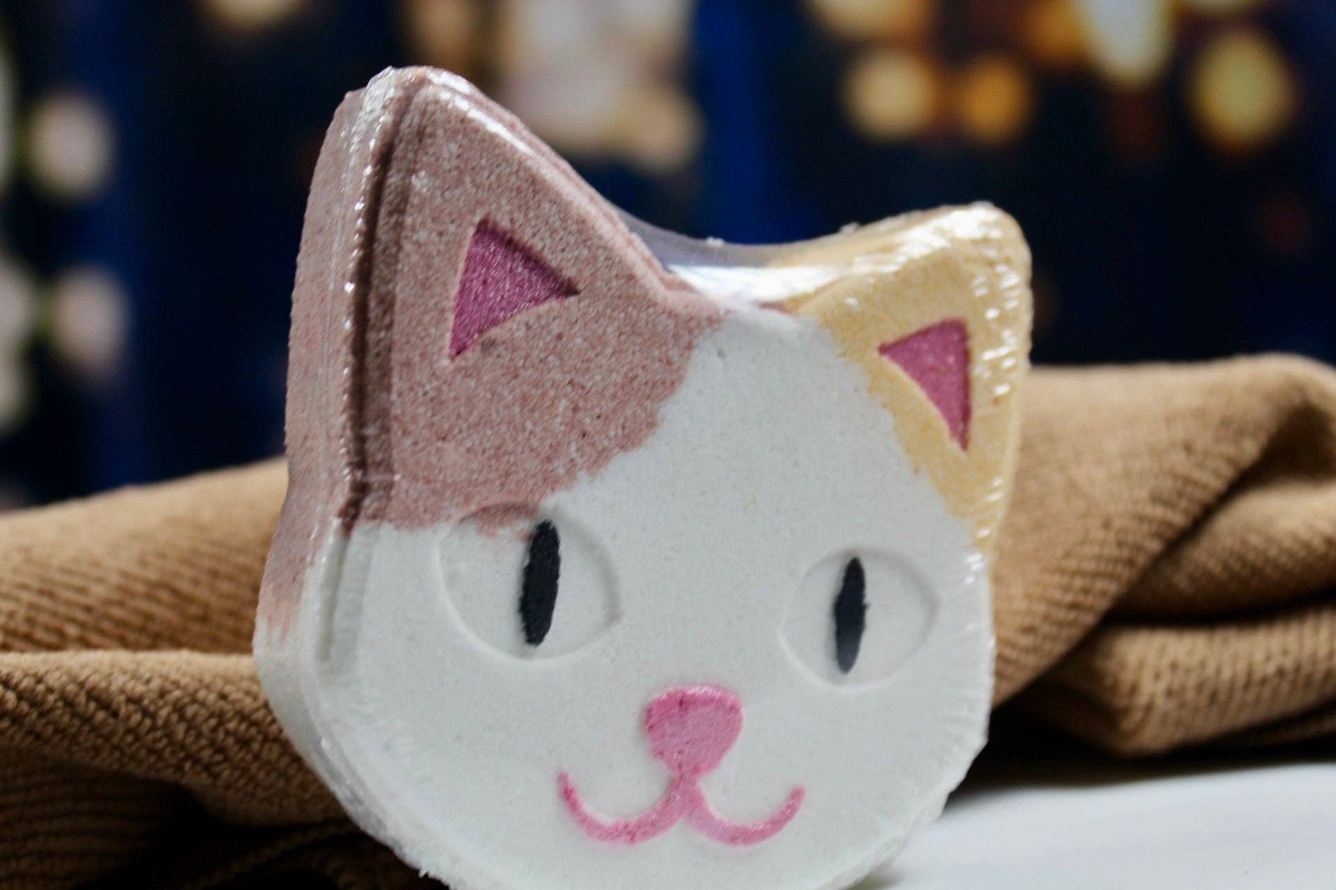 Wicked Bubbles LLC - Wholesale Bath Bomb/Fizz - Bath bomb - 6.5 oz - Cat3