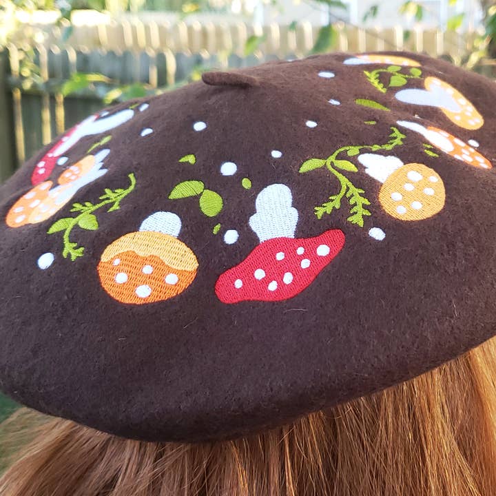 Sugar Lich - Wholesale Beret - Women's - Fairy Circle Embroidered Beret1