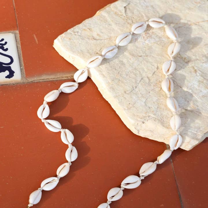 Cowrie Cool | Coco Bonito y otras tendencias de Resultados para cordelería al por mayor. Devoluciones gratuitas y condiciones de pago a 60 días en Faire en Faire.