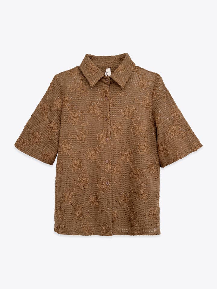 ELLI WHITE - Wholesale Buttoned-down shirt – Women's - Short lace shirt with short sleeves2