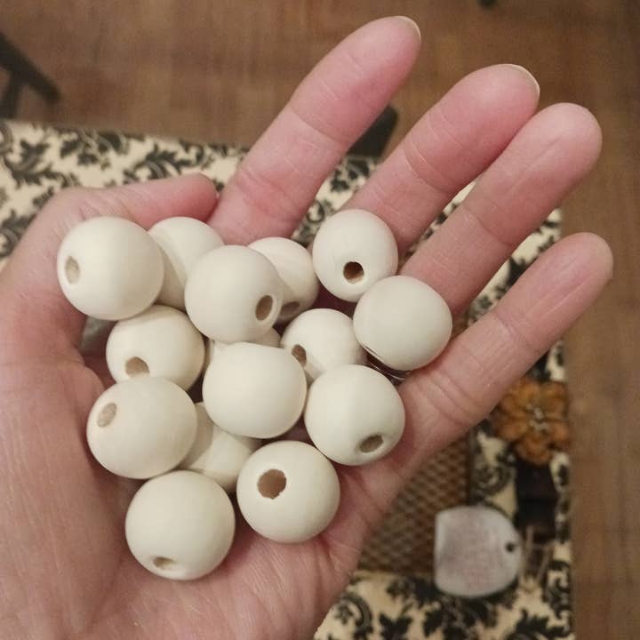 Chains Charms Love - Wholesale Decorative Tabletop Object - Prayer beads, home decor beads11