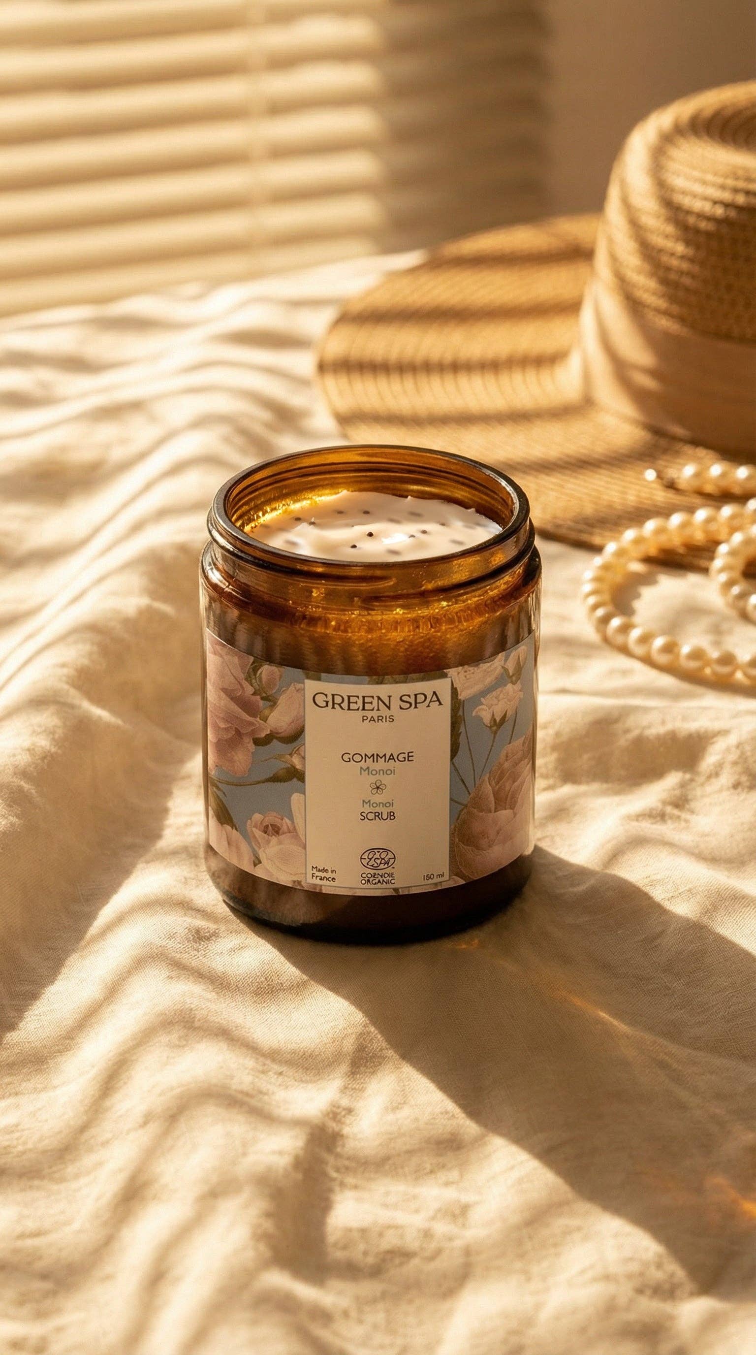 Green Spa - Wholesale Body Scrub/Exfoliant - Monoi scrub*8