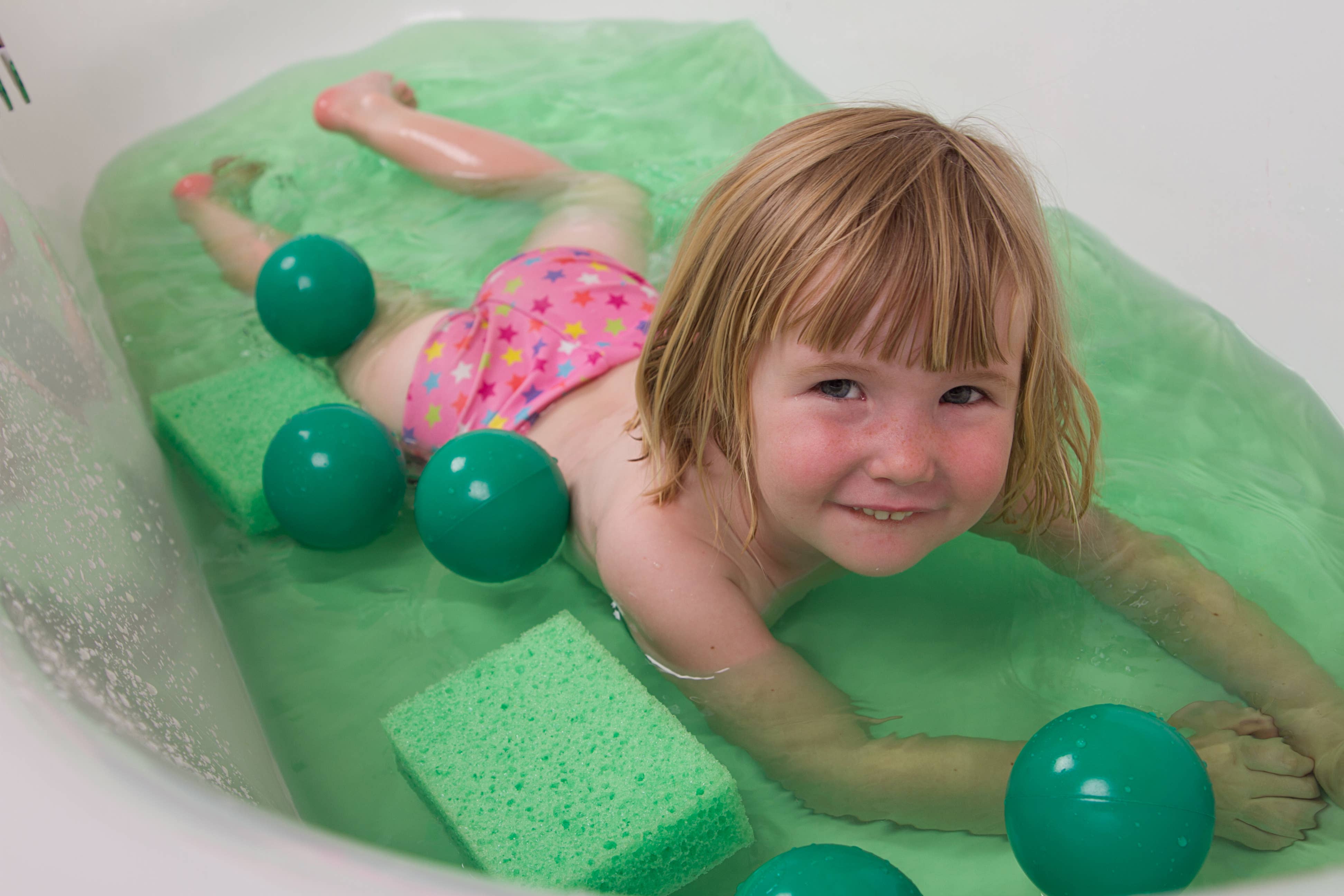 Afri-Imports - Wholesale Bath Bomb/Fizz - FiZZleS - 3 Pack Colourful Bath Magic for Kids (2 options)10