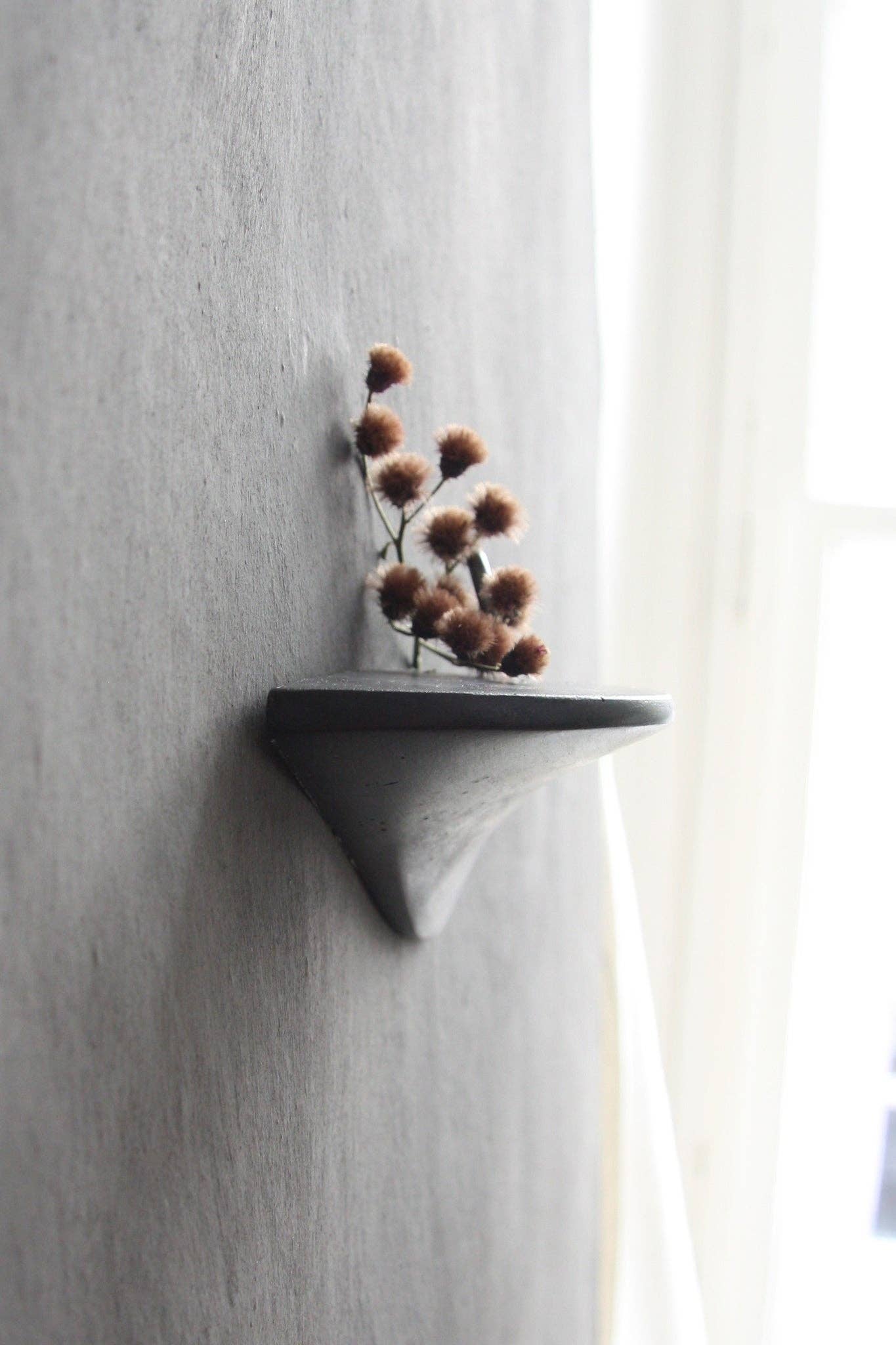 Formpoet - Wholesale Wall Mounted Shelf - Concrete wall shelf small - black6