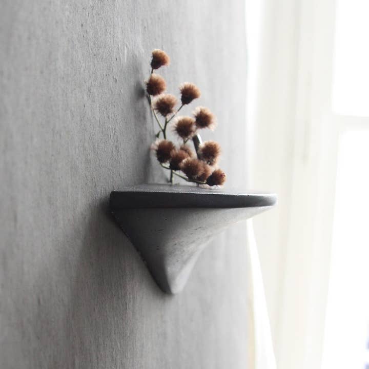 Formpoet - Wholesale Wall Mounted Shelf - Concrete wall shelf small - black6