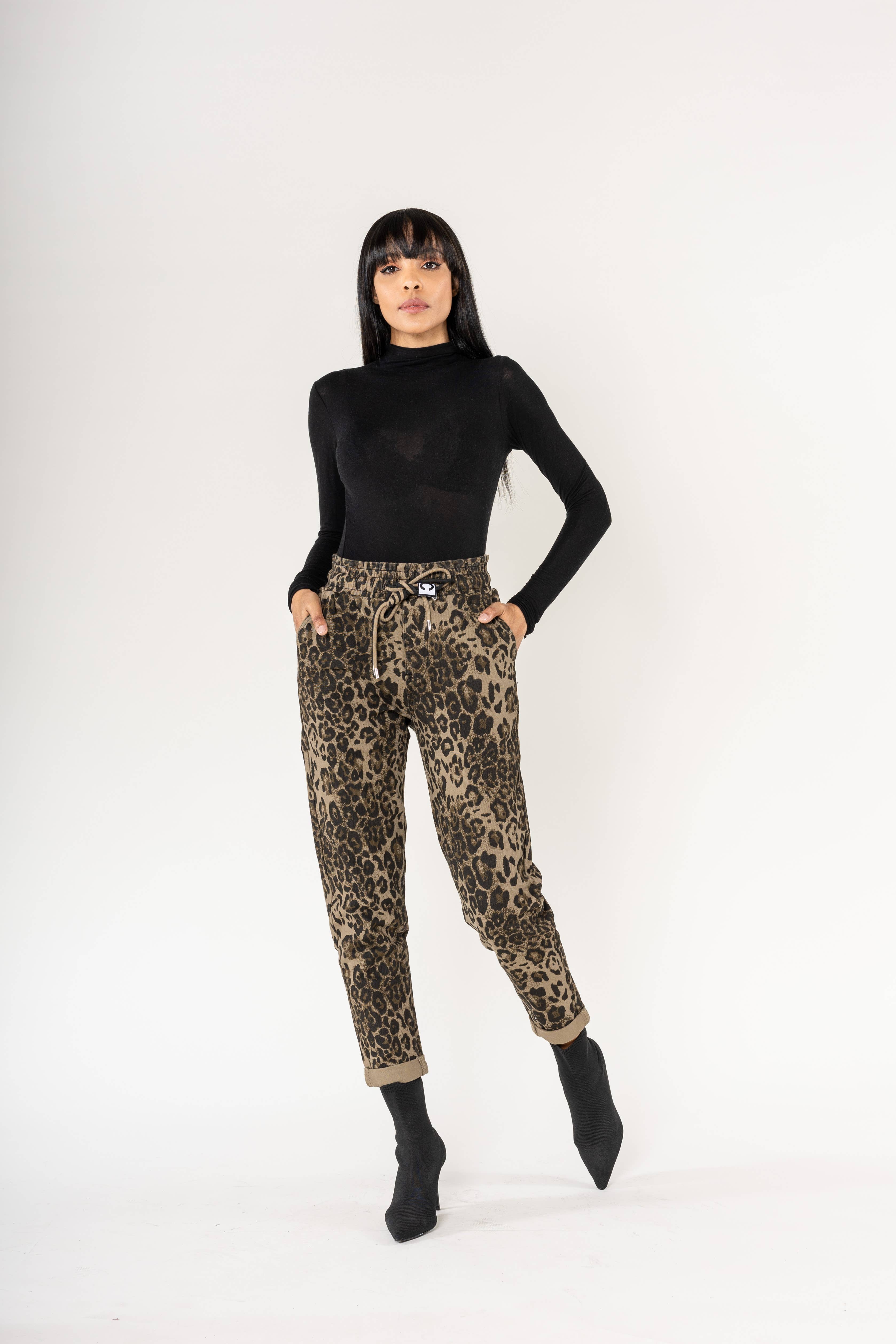 Nina Carter - Wholesale Pants - Women's - Panta jogg leopard elastic waist with drawstring P50012