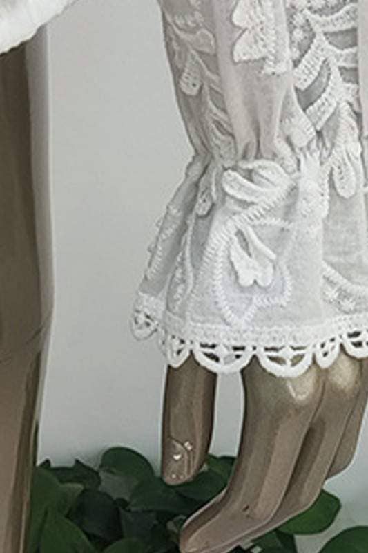 WEISS Spitzenbestickte transparente Bluse für den Großhandel auf Faire8