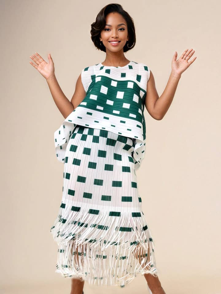 N2487 TOP/ FRINGE SKIRT SET (GRN, BLK) for wholesale by N by Nancy