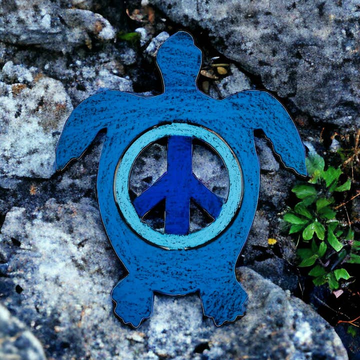 Panneau de paix magnétique en forme de tortue de mer, souvenir d'une station balnéaire pour la vente par Whimsies