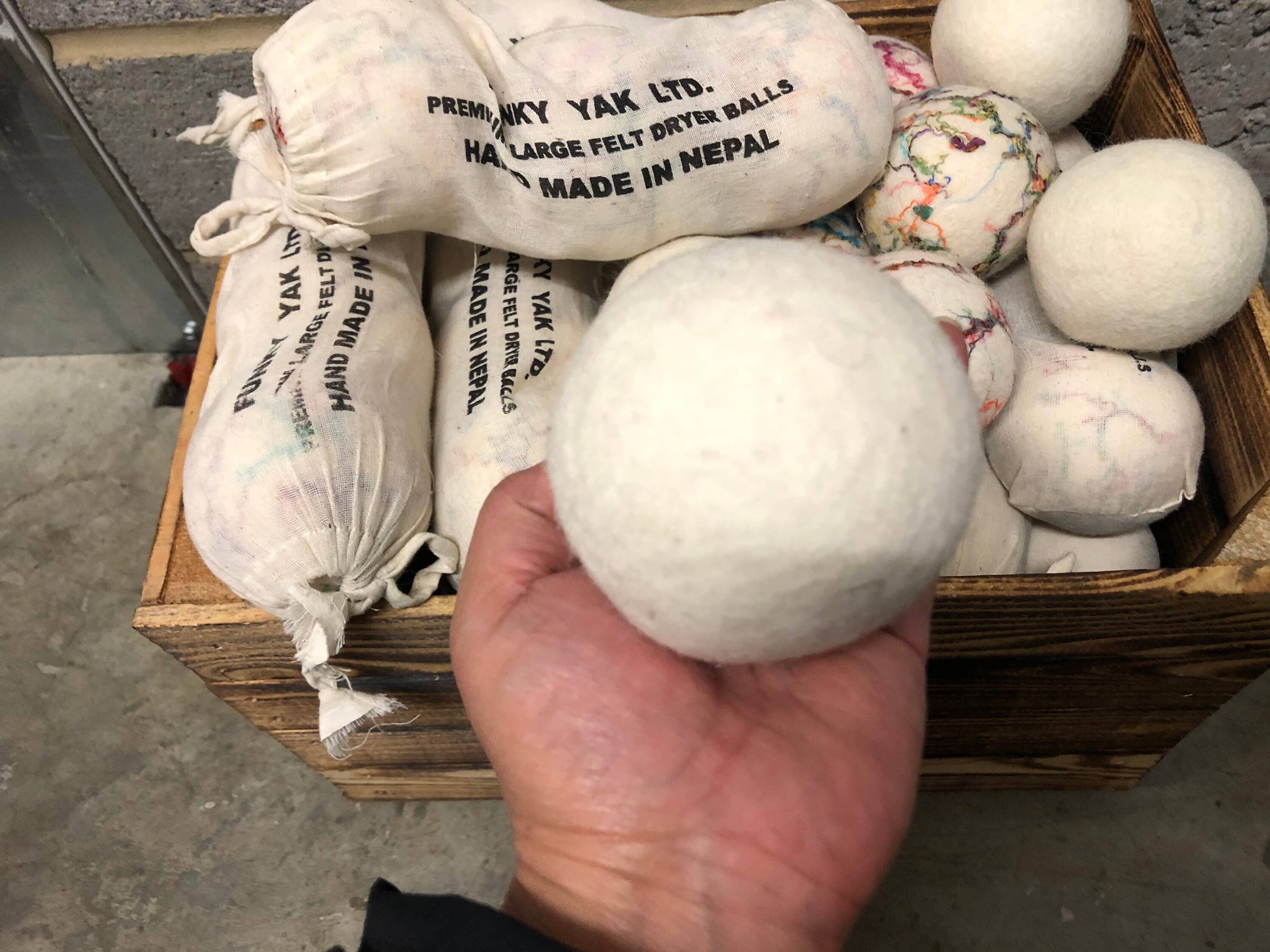 Funky Yak Ltd – wholesale Dryer balls – Handmade Eco Friendly Reusable Felt Dryer Ball2