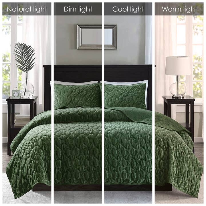 Velvet 3-Piece Quilt Set, Green for wholesale on Faire9