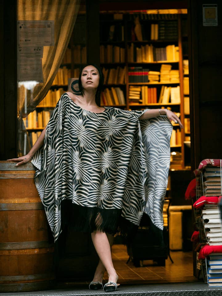 Kaftan Court Animalier för wholesale av KELLE' CAPRI