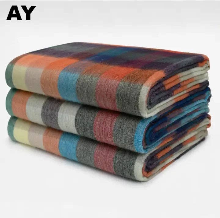 Choice Alpaca Products – wholesale Filtar – Alpacka Bed Filt - Randig85