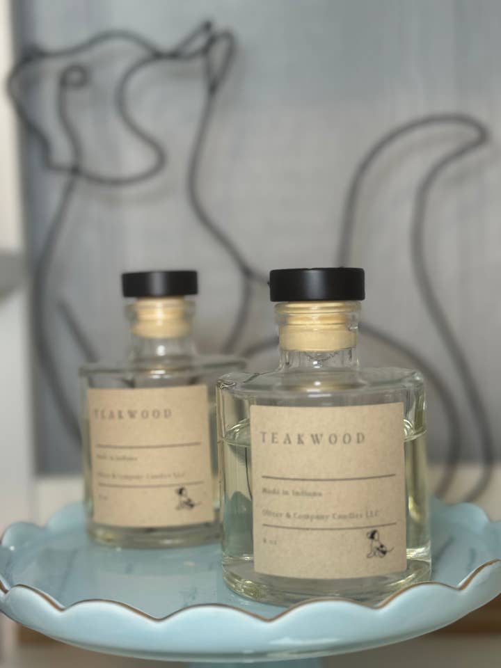Teakwood reed diffuser for wholesale by Oliver & Company Candles