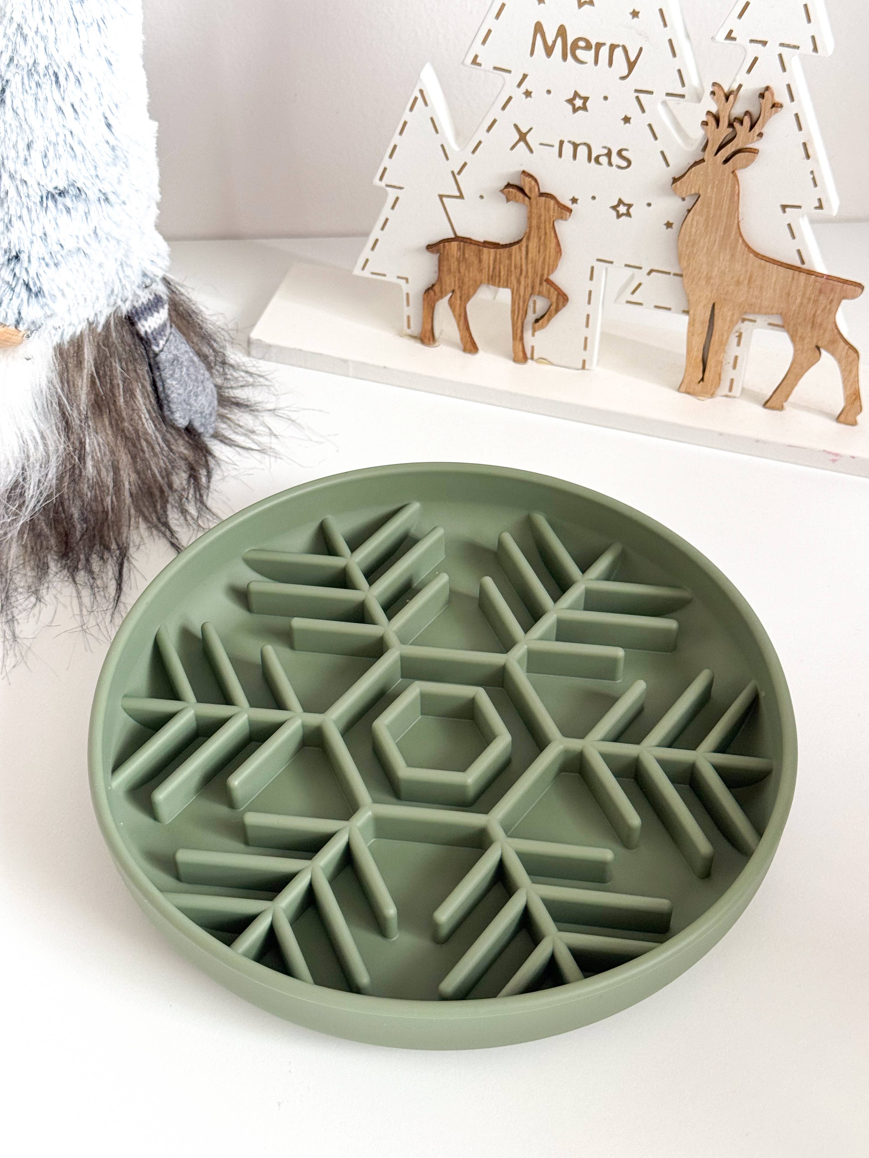 Doggotique - Wholesale Pet Food Mat - Dog - Snow Slow Bowl, sweet mat winter, feeding mat5