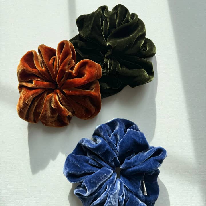 Billy Bamboo - Wholesale Scrunchie - Women's - SILK VELVET SCRUNCHIES - heritage8