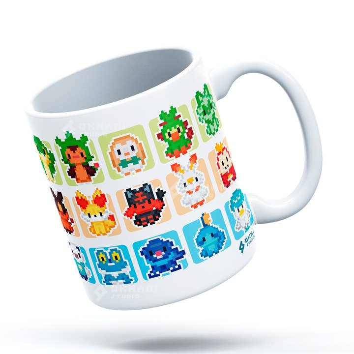 Tazza in ceramica Iniziali Pixélmon | Tazza da caffè da 350ml per la vendita all'ingrosso da parte di Okhami Studio