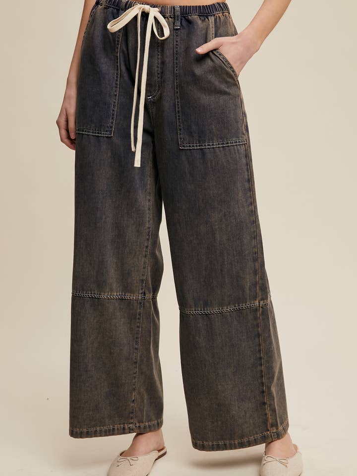 Pantalon en denim à larges jambes avec cordon de serrage pour la vente par Listicle