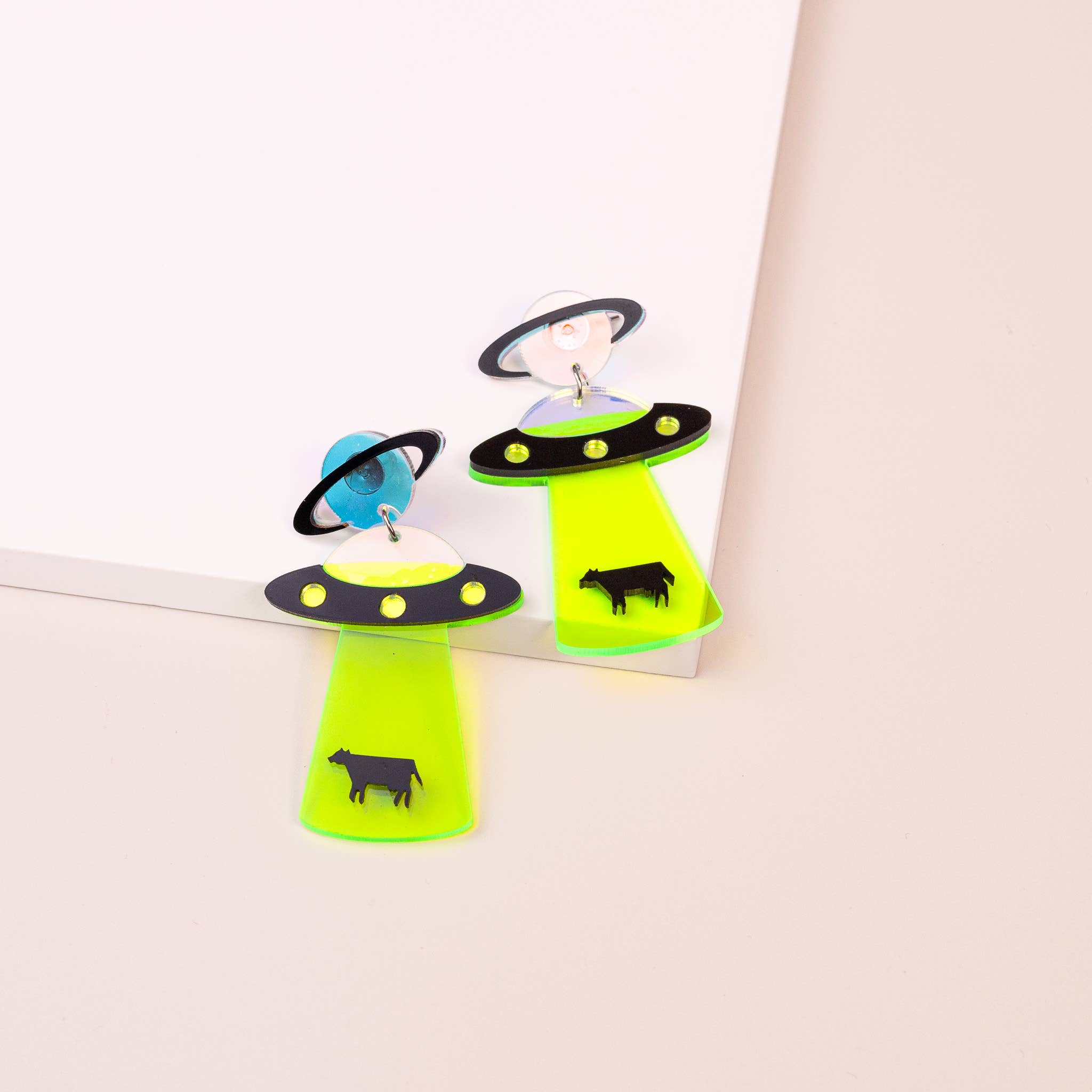 Bewaltz - Wholesale Dangle Earrings - Dangle Earrings- UFO Cow2